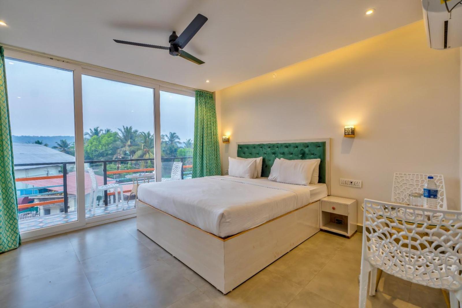 Baga Galaxy Hotel Kültér fotó